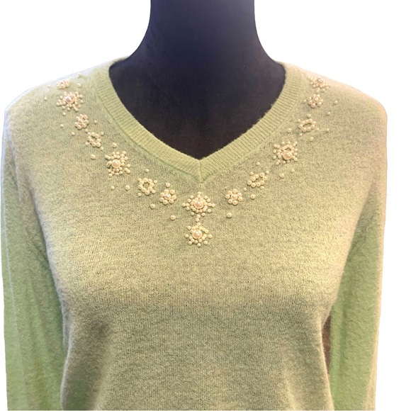 NWOT Women’s Zara Sweater - Picture 4 of 9